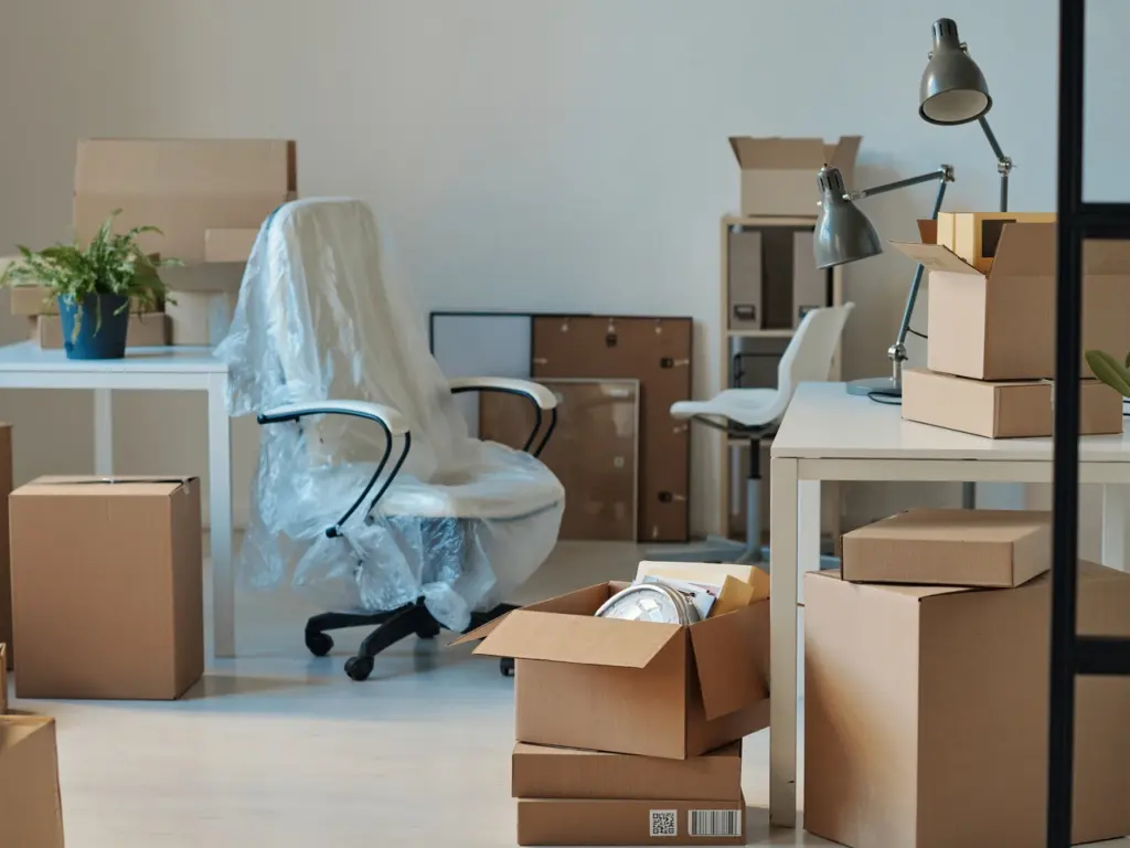 Movers And Packers
